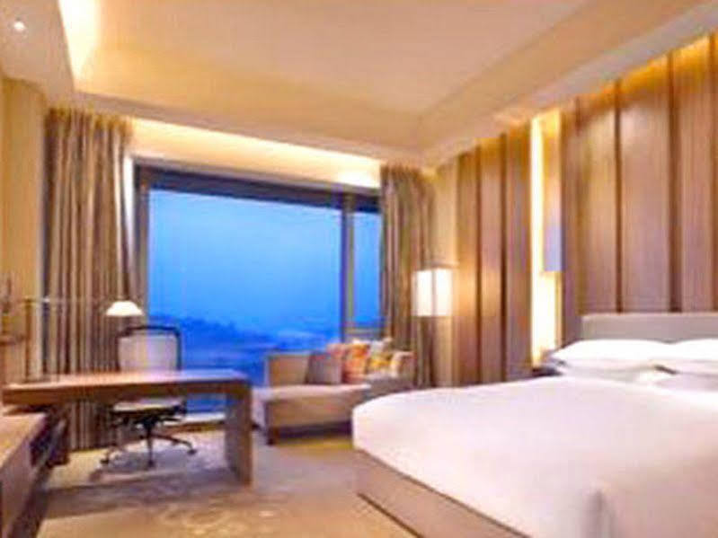ไฮแอท รีเจนซี กุ้ยหยาง Hotel ภายนอก รูปภาพ
